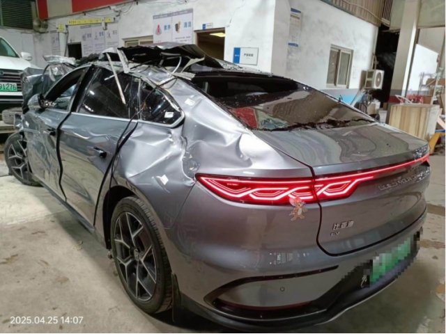 比亚迪比亚迪F3