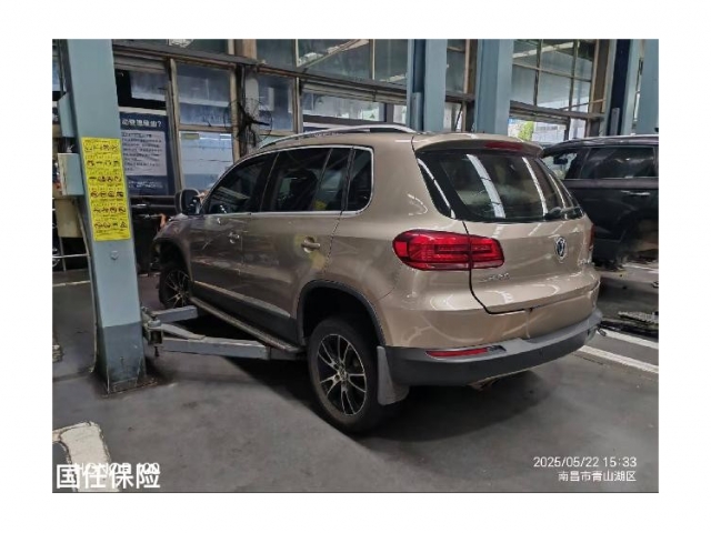 大众途观2013款 1.8TSI 自动两驱豪华型